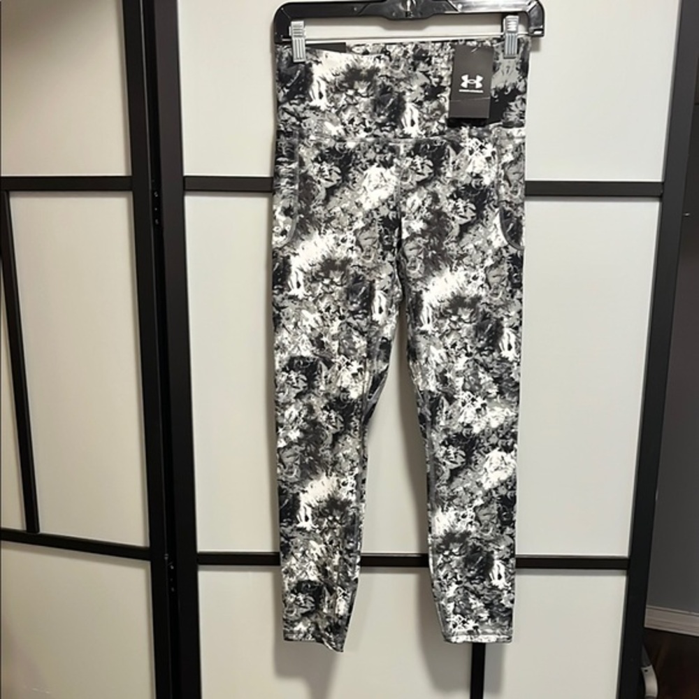 Under Armour Women's Black/White High Rise MFO Movement Ankle Print Size Medium